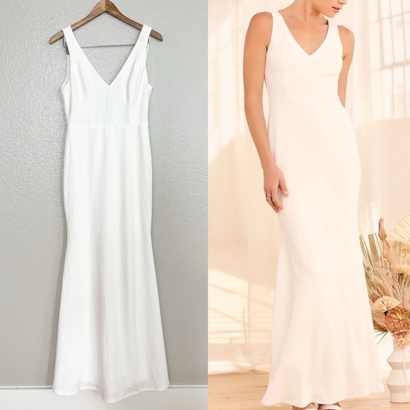 NWOT Into Your Heart White Button Back Mermaid Maxi Dress - Picture 1 of 11